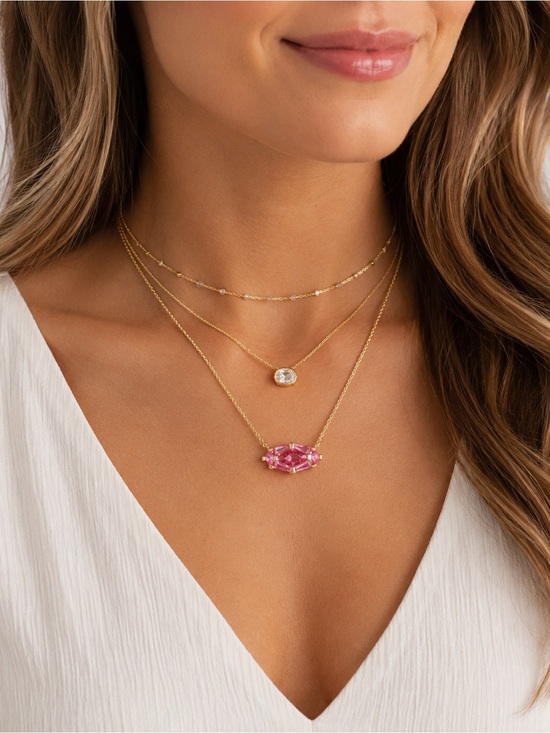 Kendra Scott Jewelry - Kendra Scott Lindy Rae Elisa Gold Short Pendant Necklace